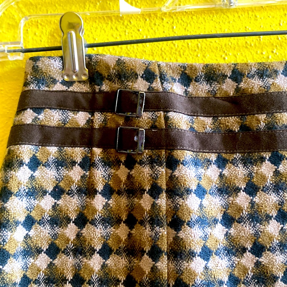 Michel Rene Skirt - Picture 2 of 3